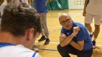 Coach Vigolo durante partita